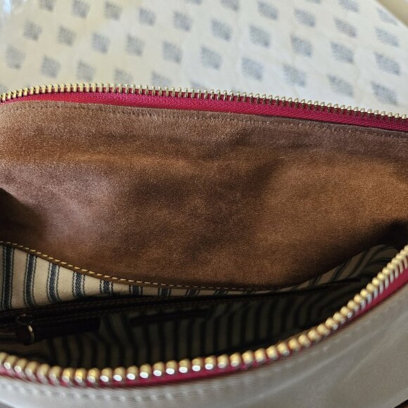 Dooney & Bourke Wayfarer Boho Nylon/Leather Large Shoulder Bag Taupe NWT - Picture 10 of 16